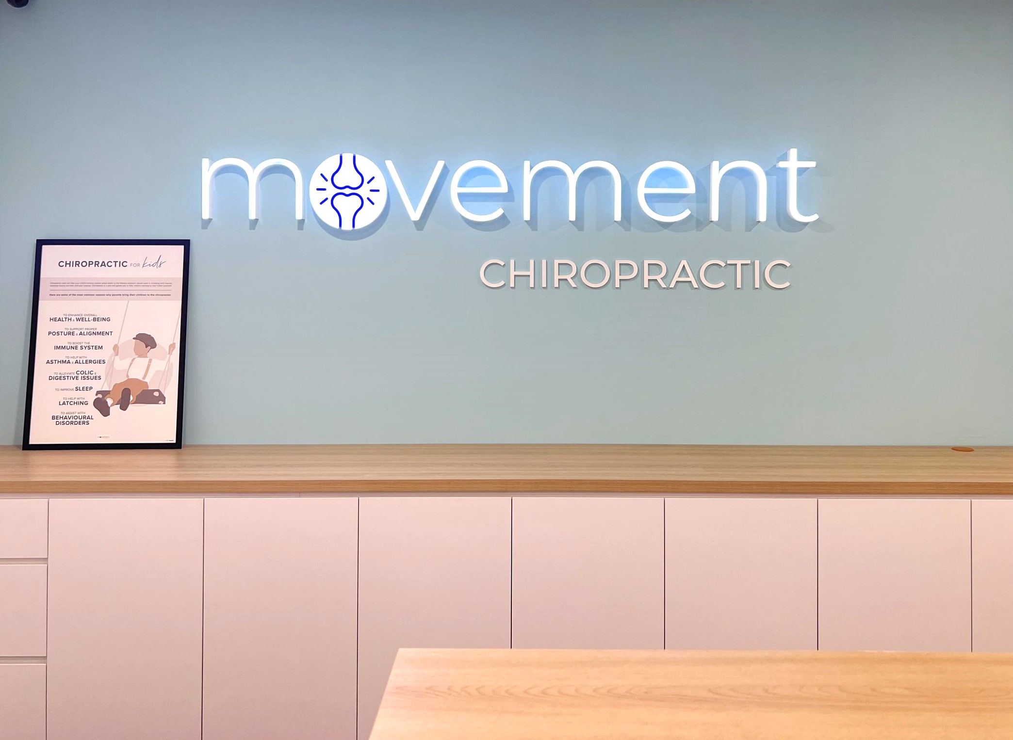 Movement Chiropractic 脊椎关节治疗中心 | Children, Adult, Elderly